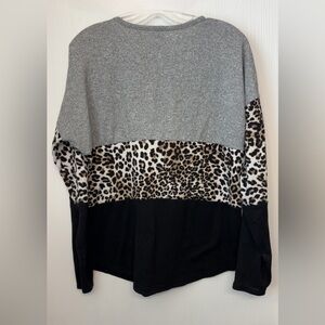 No Boundaries Heather Gray /Leopard Print Top